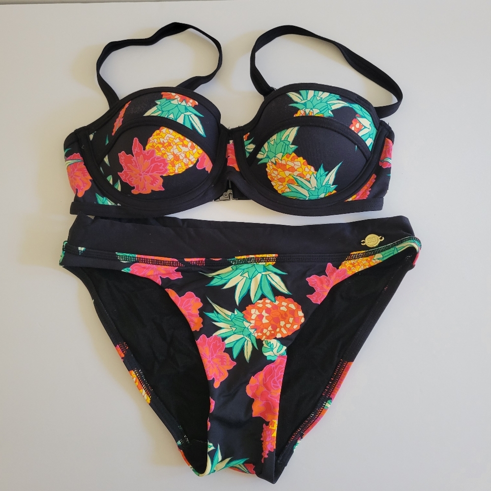 Women's Bikini Top & Bottom Set